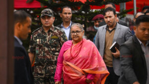 नए प्रधानमंत्री के शपथ से पहले अंतरिम प्रधानमंत्री ने सरकारी आवास खाली किया