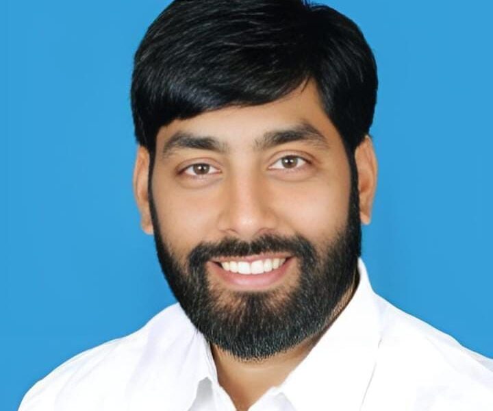 सत्यवीर झुकिया, कांग्रेस जिला अध्यक्ष