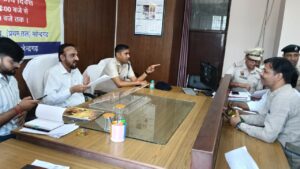 लघु सचिवालय में लगा समाधान शिविर, नागरिकों की शिकायतों का किया गया निपटारा