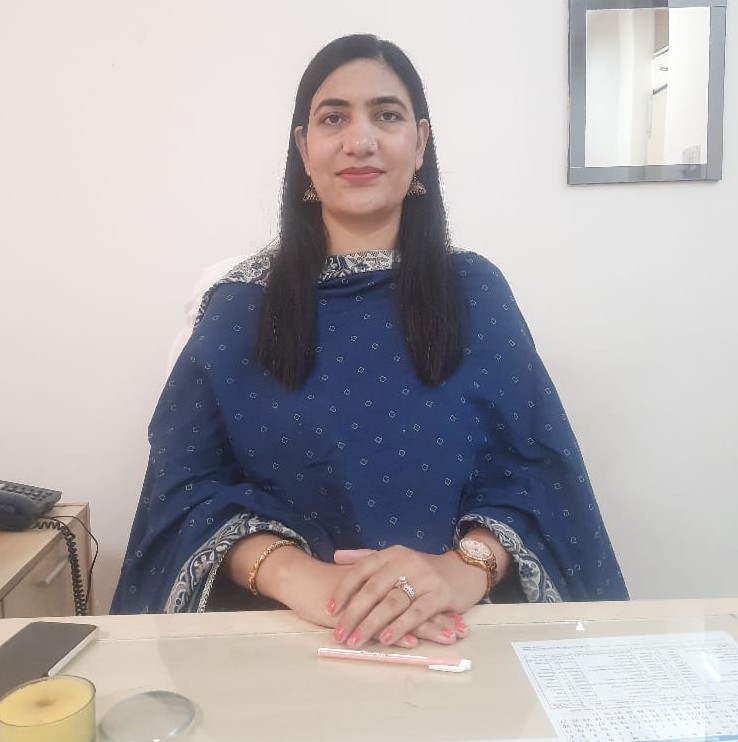 सीजेएम नीलम कुमारी।