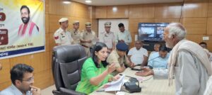 नारनौल समाधान शिविर में 74 शिकायतें, डीसी अनुपमा अंजलि ने दिए ATR भेजने के निर्देश