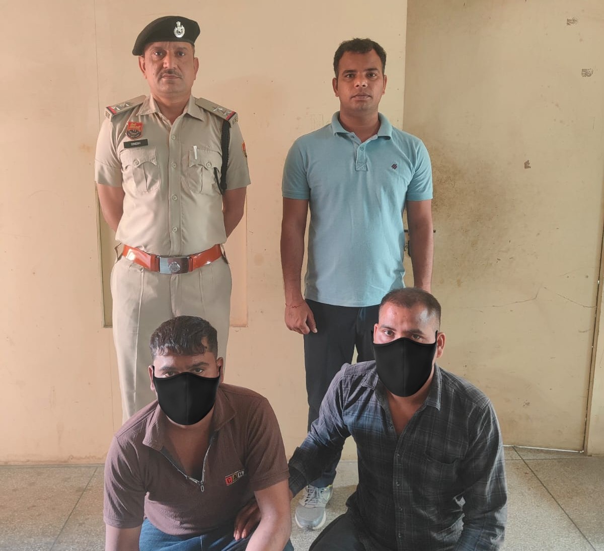 फरीदाबाद में मोबाइल टावर ठगी मामले में गिरफ्तार आरोपी