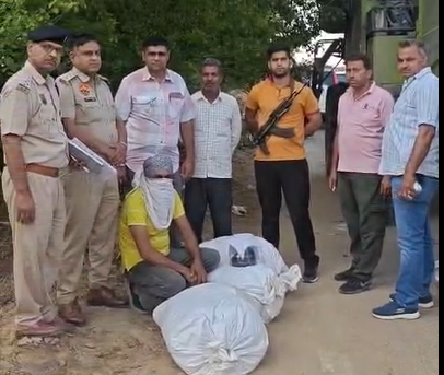 फतेहाबाद में कंबाइन मशीन से बरामद अफीम और डोडा पोस्त