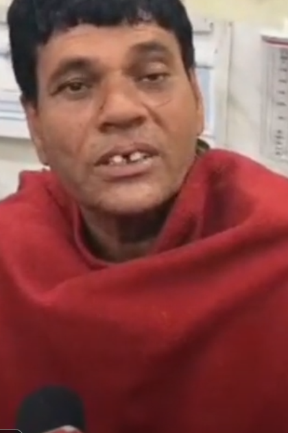 नारनौल के अस्पताल में उपचाराधीन घायल सतीश।